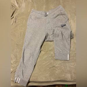 Adidas M sweatpants